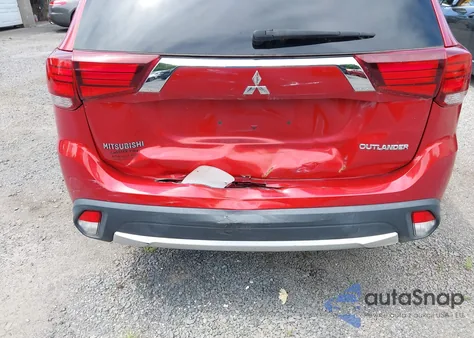 2018 Mitsubishi Outlander Es z USA, uszkodzony, nr VIN JA4AD2A34JZ037718